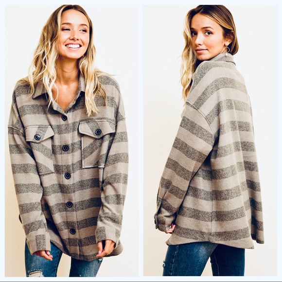 #15 ✨LAST ONE✨Boyfriend Oversized color block jacket Fall/Winter Hottest style - Picture 2 of 5